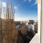 Glowna Sunny By Bookinghost شقة