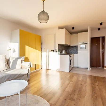 Glowna Sunny By Bookinghost * Gdynia