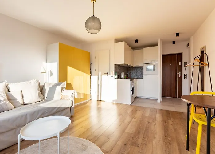 Glowna Sunny By Bookinghost * Gdynia